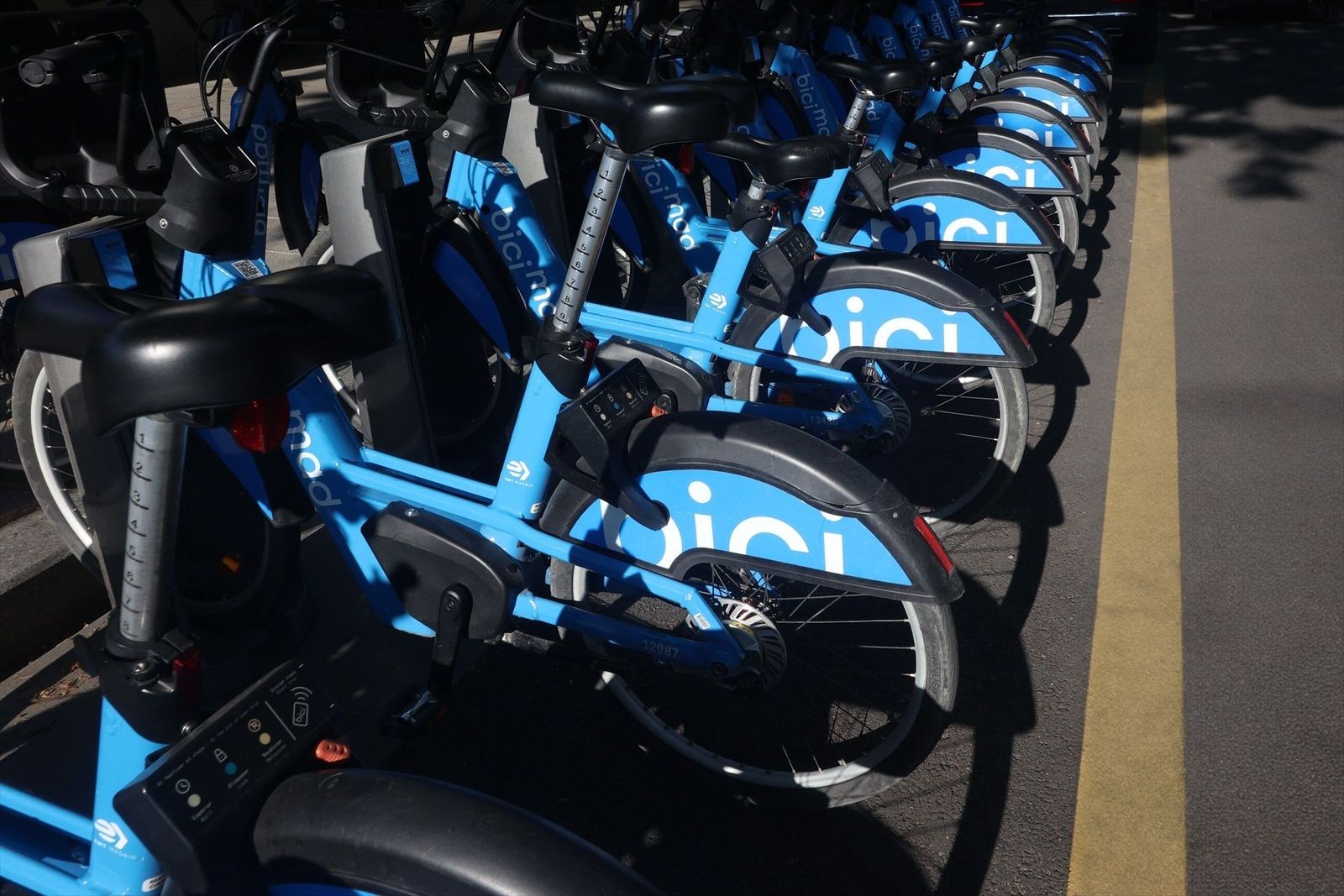 Madrid estudia instalar más estaciones de Bicimad en Ciudad Universitaria ante el aumento de la demanda