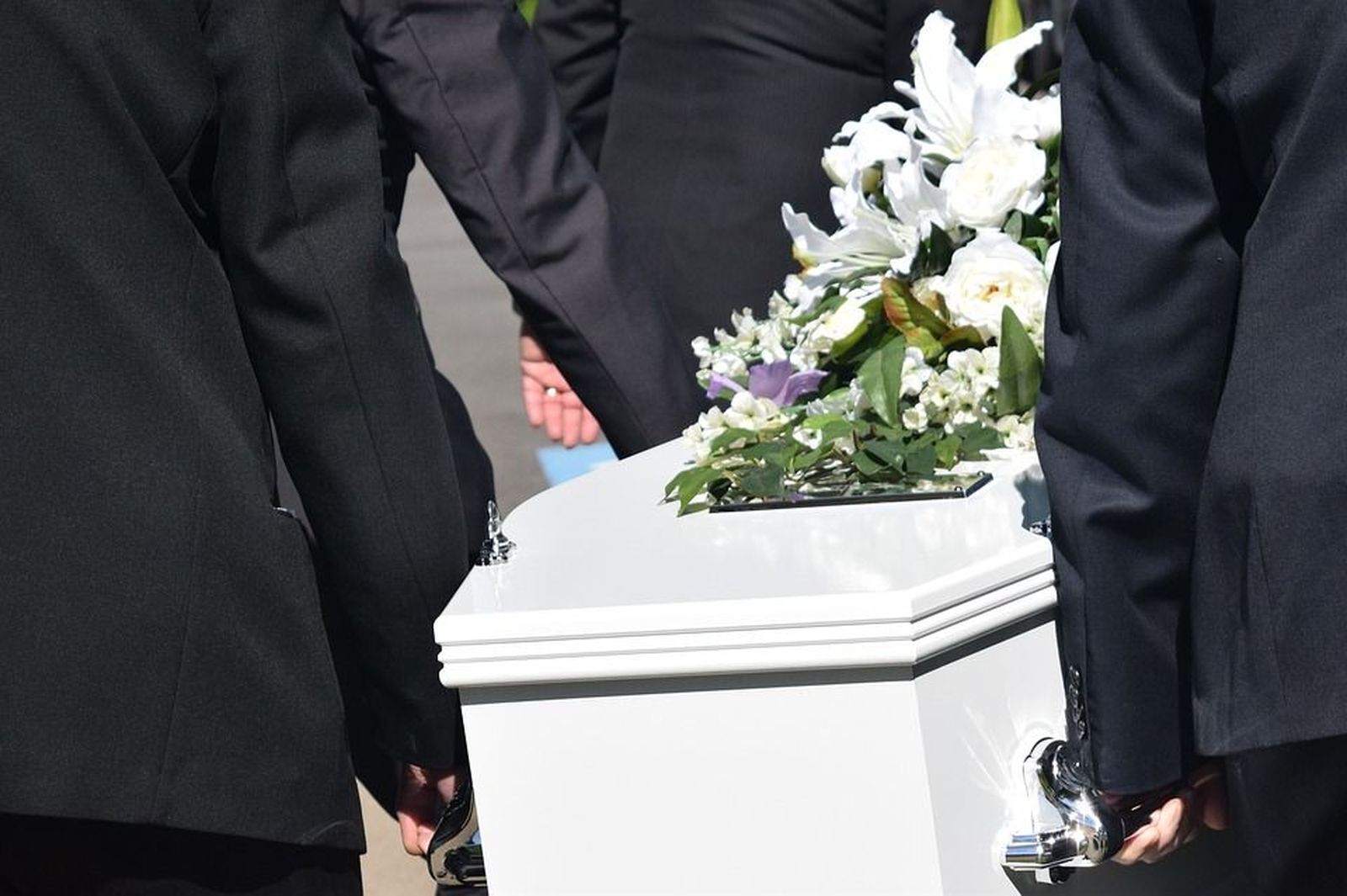 Diseña tu propio funeral