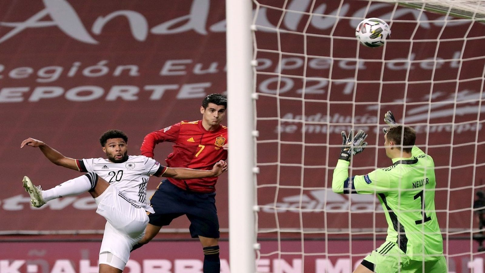 Gol de cabeza de Morata a Alemania