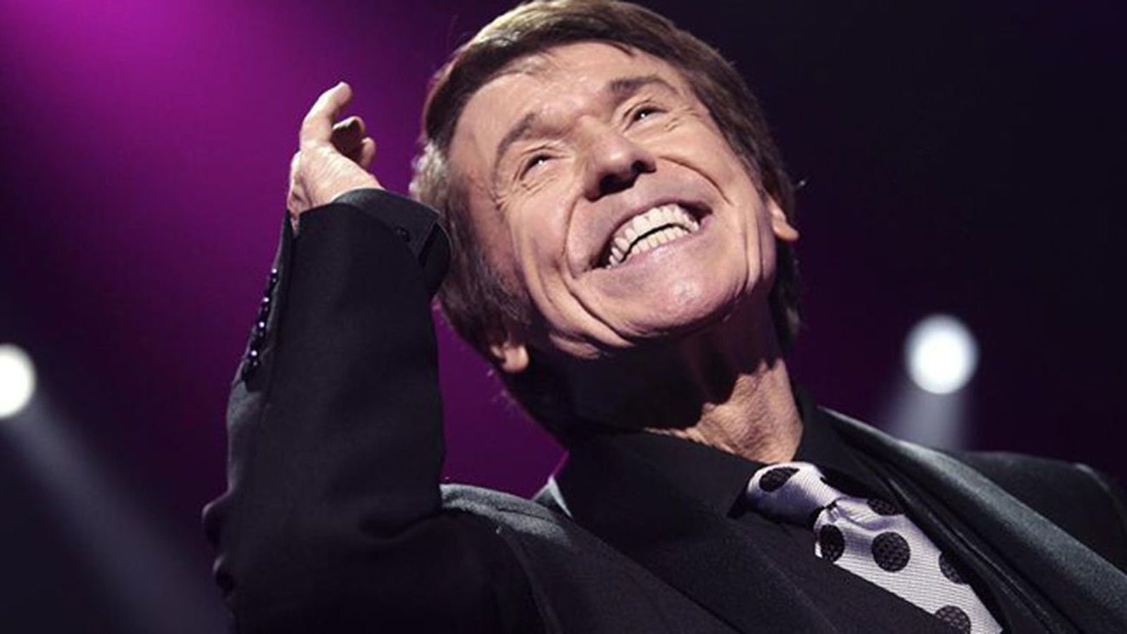 Raphael cancela sus próximos conciertos por problemas de salud