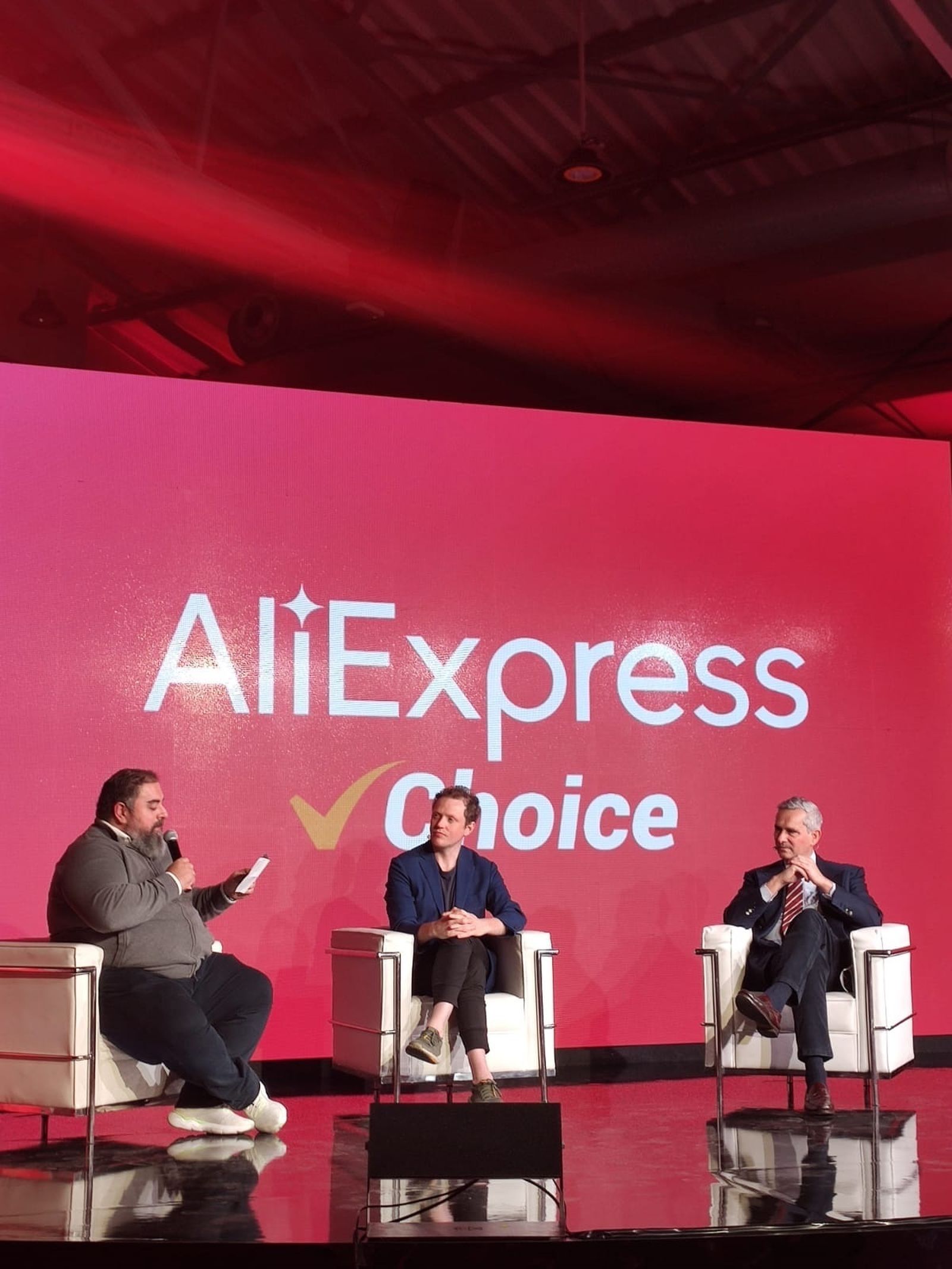 Alibaba apuesta por España, "país clave" para la plataforma de 'ecommerce' en Europa