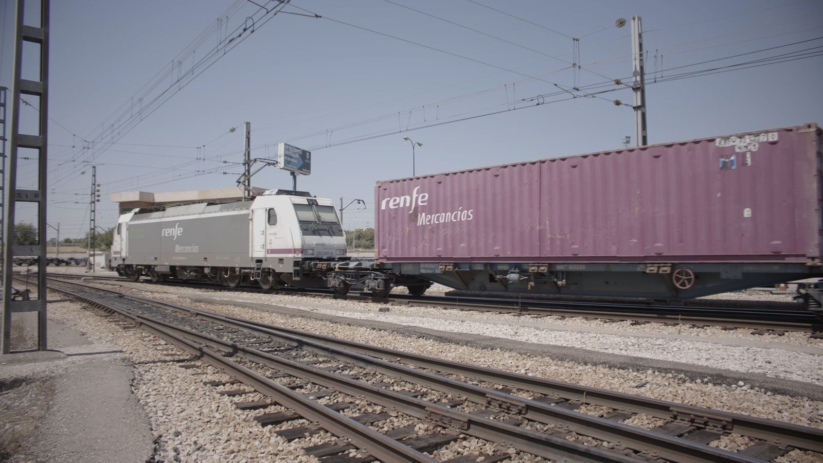 Imagen de archivo de tren de mercancías de Renfe