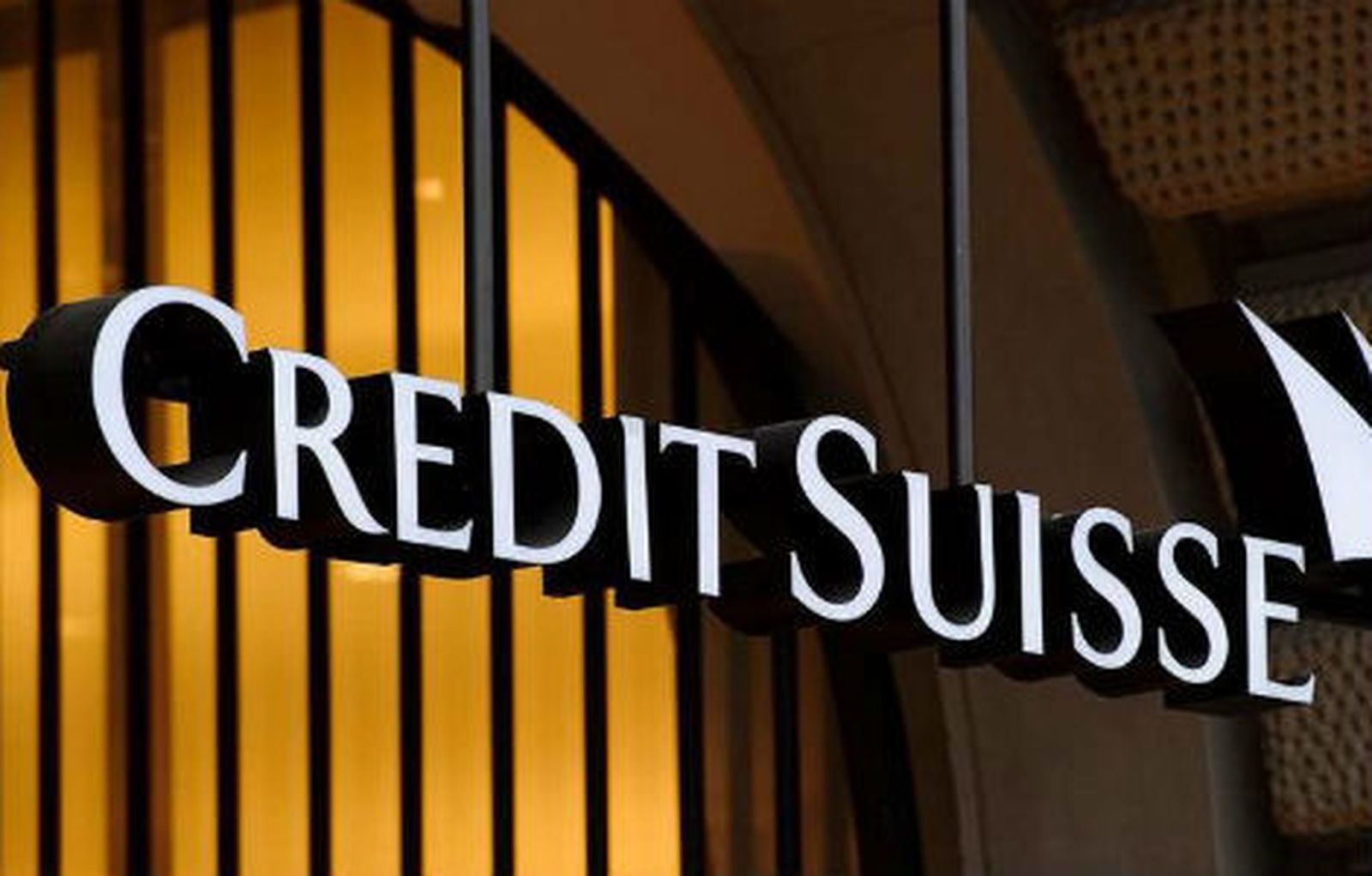 Credit Suisse pagará una multa de 2.500 millones de dólares en EEUU por evasión de capitales
