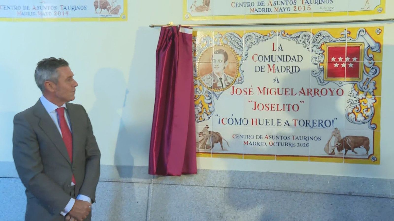 Las Ventas exhibe un nuevo azulejo en homenaje al madrileño 'Joselito'