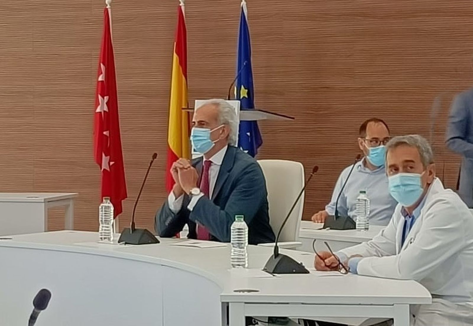 El consejero de Sanidad, Enrique Ruiz Escudero