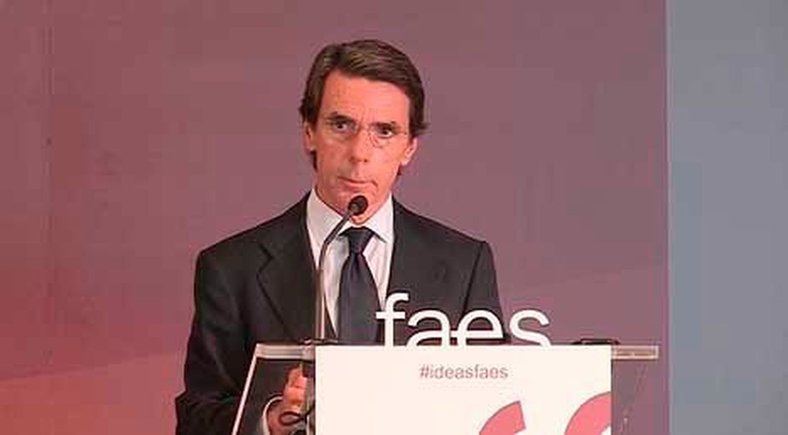 Aznar rechaza reformar la Constitución: "No debe ser el pago a plazos al secesionismo catalán"