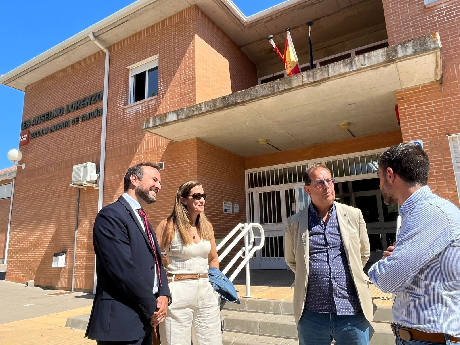 Visita de responsables de Educación al Instituto de Morata de Tajuña
