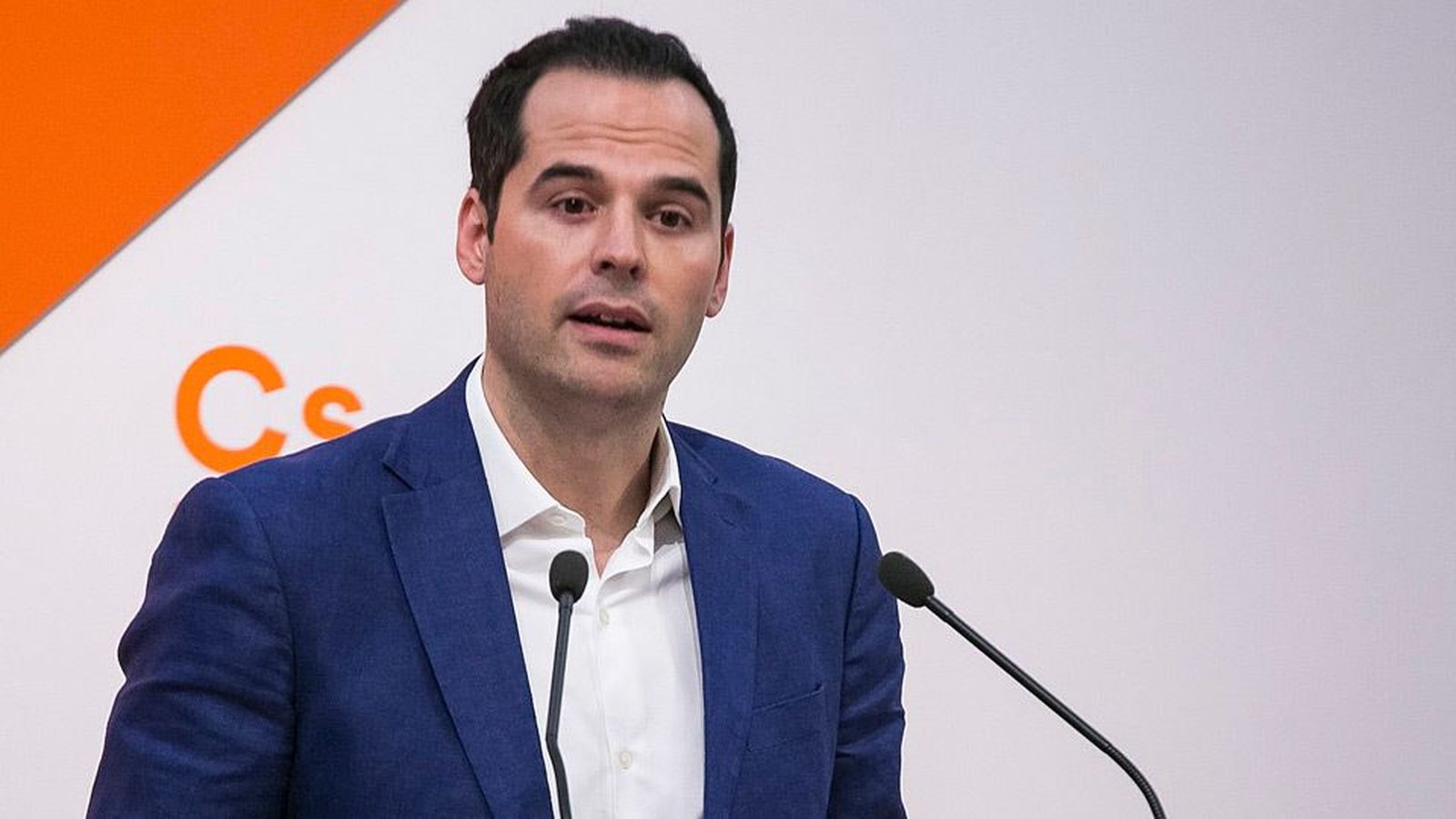 Cs pedirá la dimisión de Cifuentes si no da su apoyo a la comisión de investigación sobre el máster
