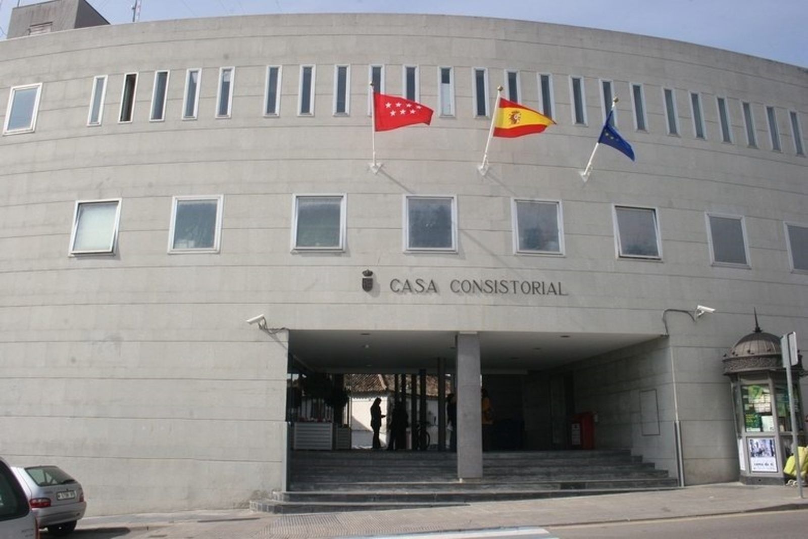 Estos son lo tres ayuntamientos madrileños con una deuda "crítica"