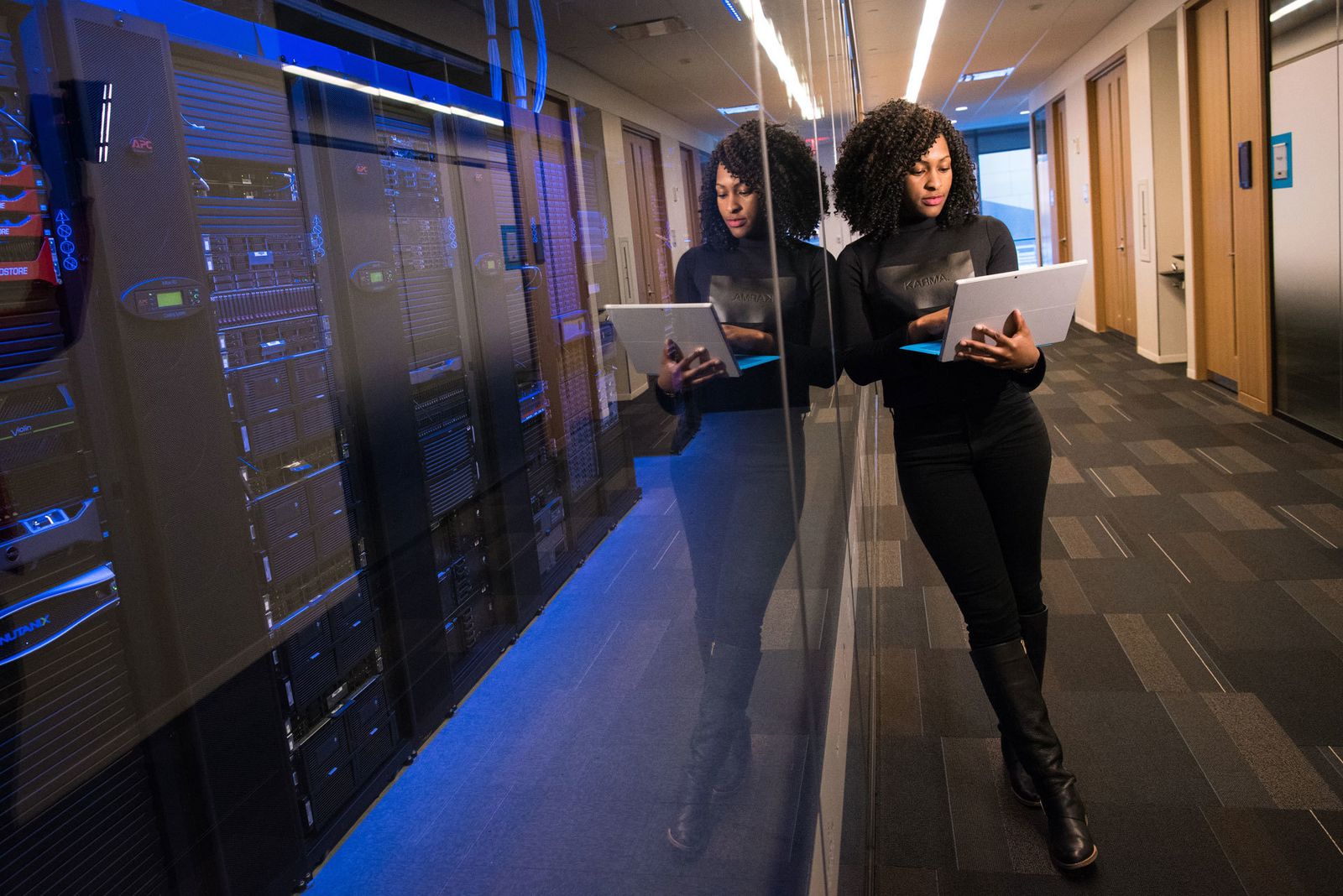 Las mujeres sólo ocupan el 22% de los empleos tecnológicos que hay en Europa