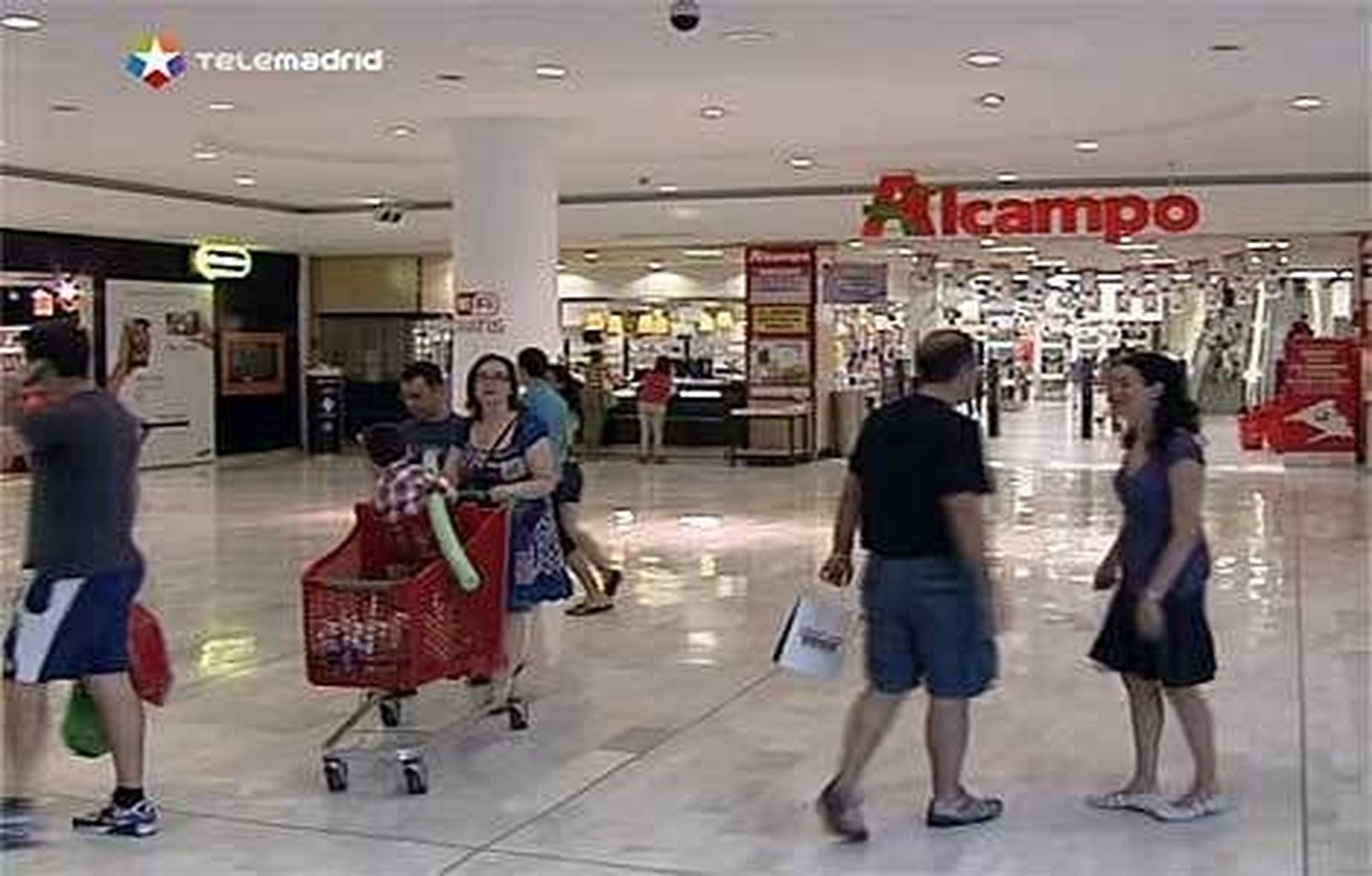 Mejora la confianza de los consumidores madrileños que se sitúa en el 24,5%