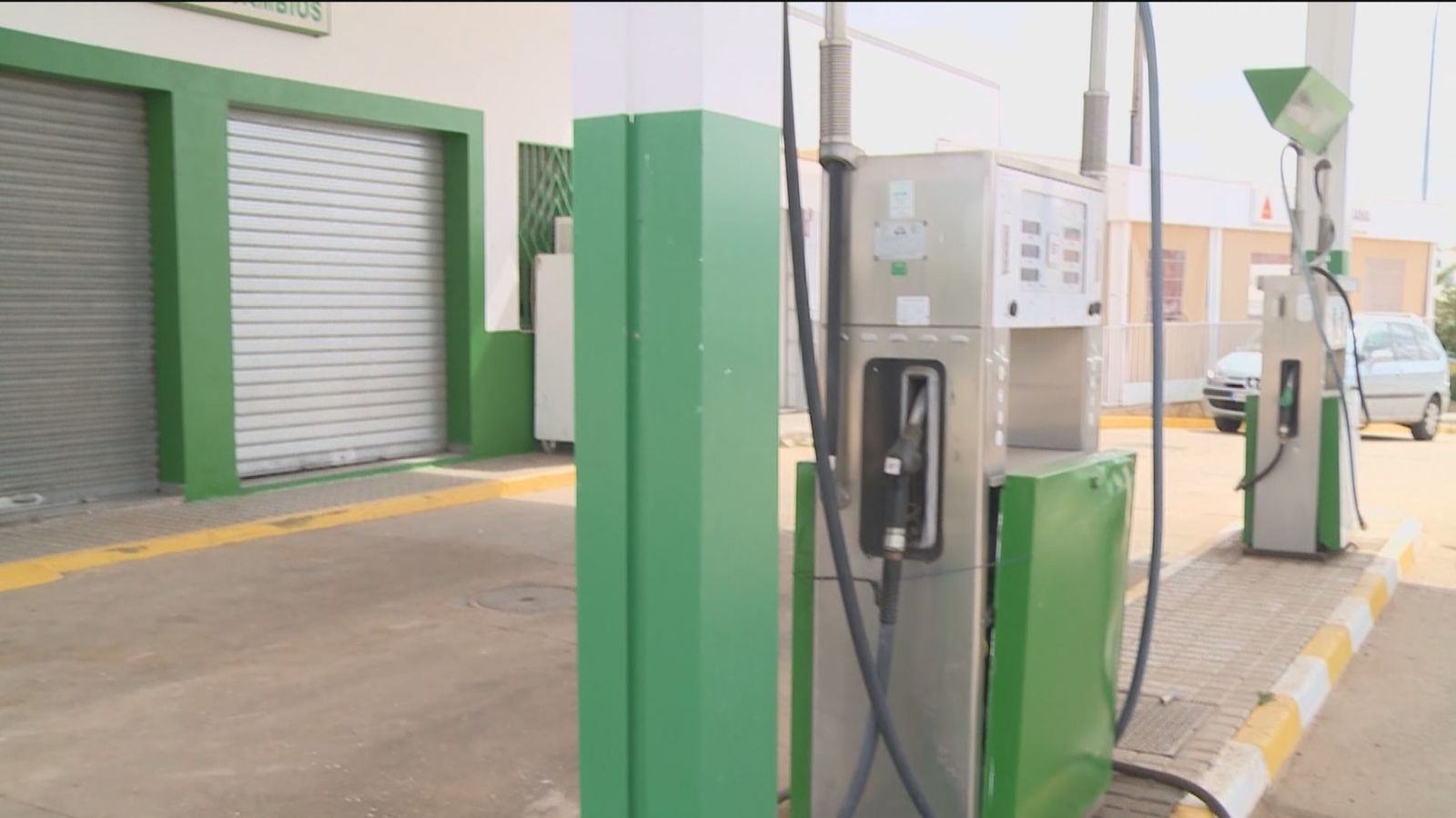 Las gasolineras 'low cost' evalúan llevar a los tribunales el descuento de 0,2 euros