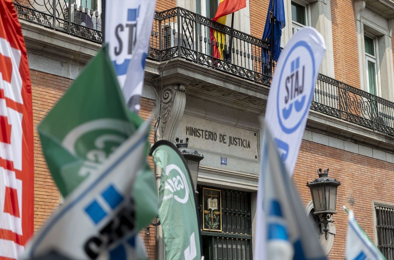 Justicia alega que la “situación política” ha paralizado la subida salarial de jueces y letrados