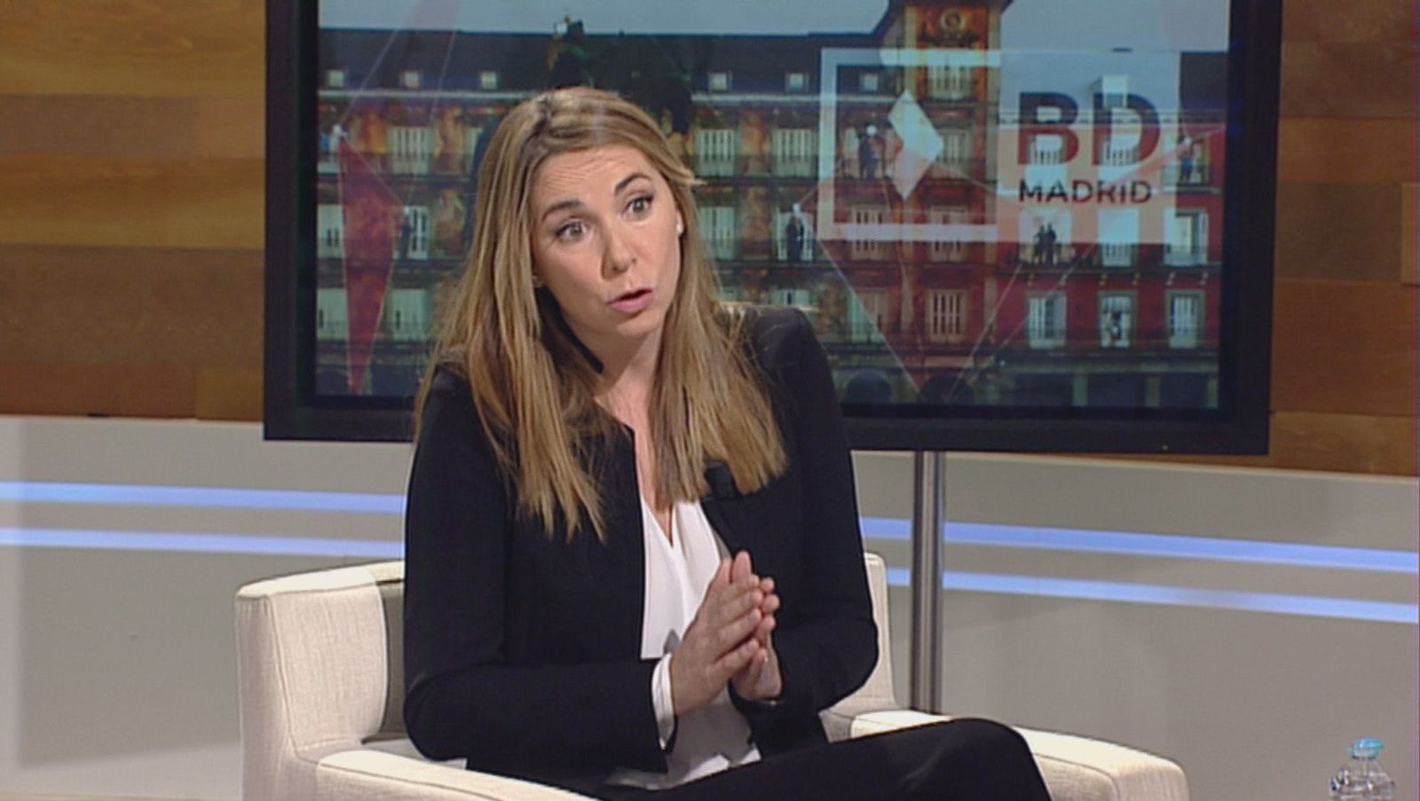 Mar Espinar: “Almeida está secuestrado por Vox”