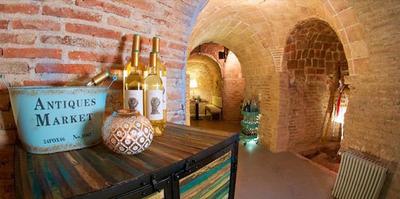 Descendiendo a la 'Bodega de los secretos'