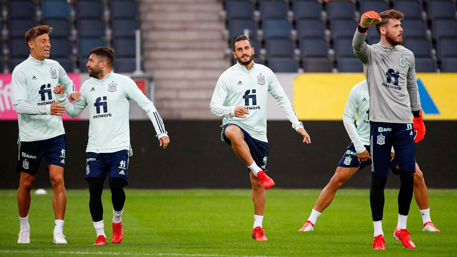 Entrenamiento de la selección española previo al partido frente a Suecia