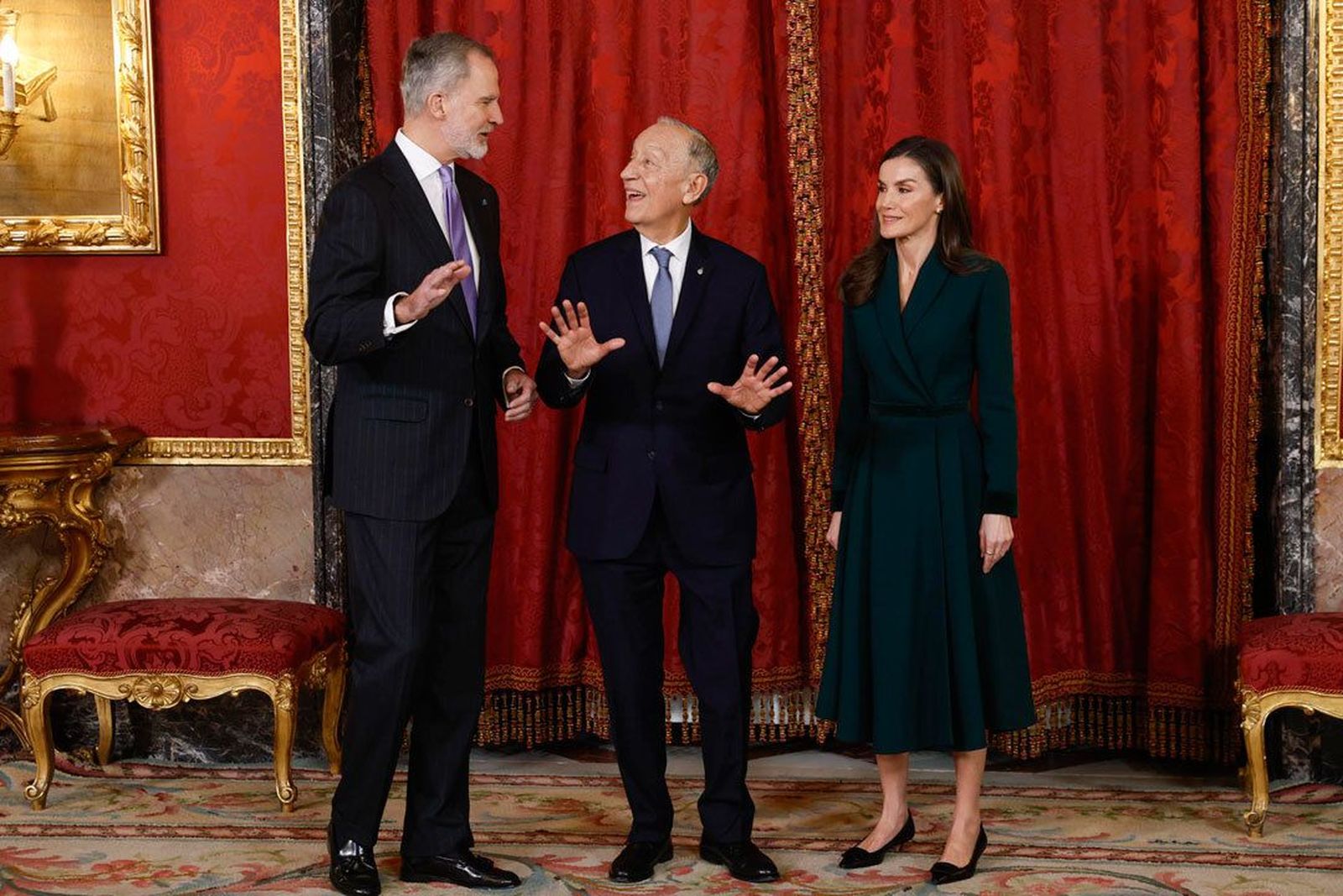 El Rey defiende la "hermandad" de España y Portugal y muestra su "afecto" por Rebelo de Sousa