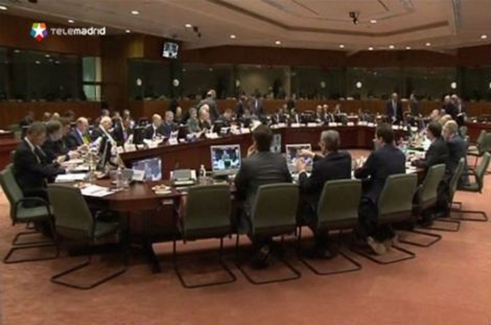 El Eurogrupo celebra este domingo una reunión  extraordinaria para intentar cerrar el rescate de Chipre