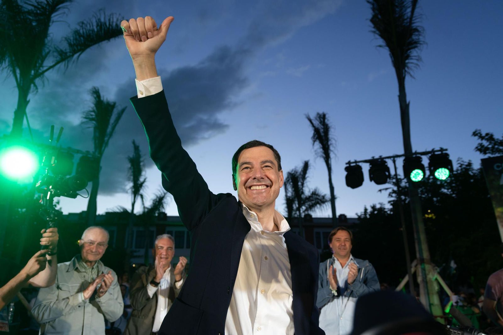 Moreno pide a Vox no extrapolar la situación en Aragón y Extremadura para poder gobernar en solitario