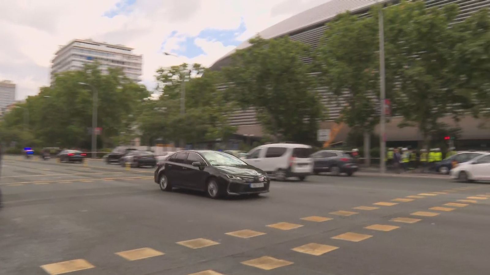Trafico restablecido en la Castellana