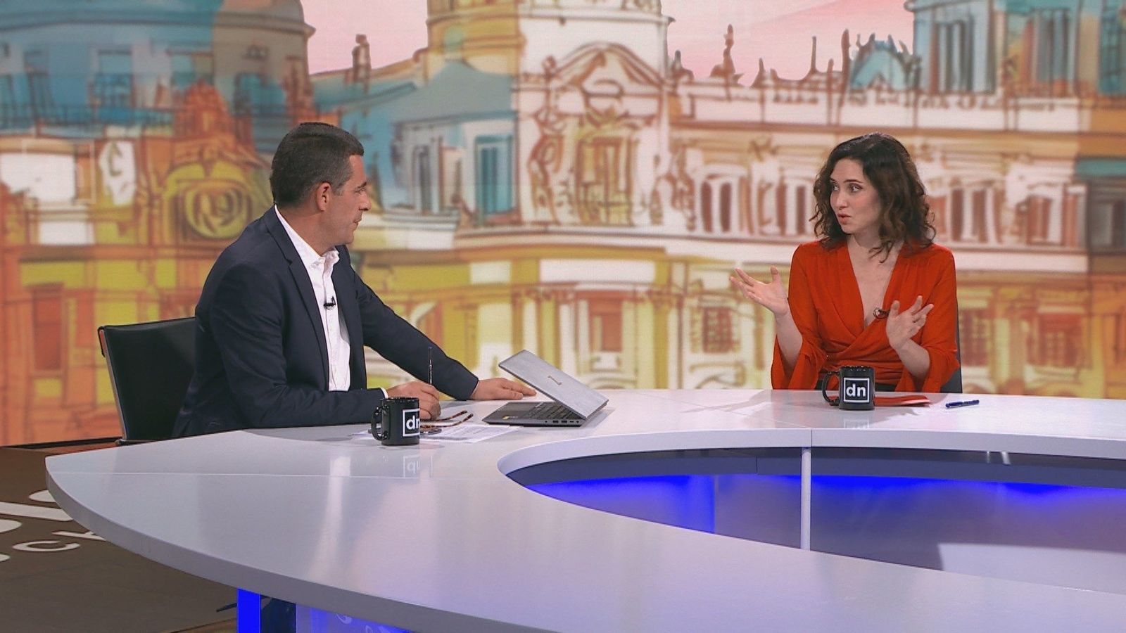 Ayuso: "Con Feijóo siempre me he sentido comodísima; nadie me ha pedido que cambiara"