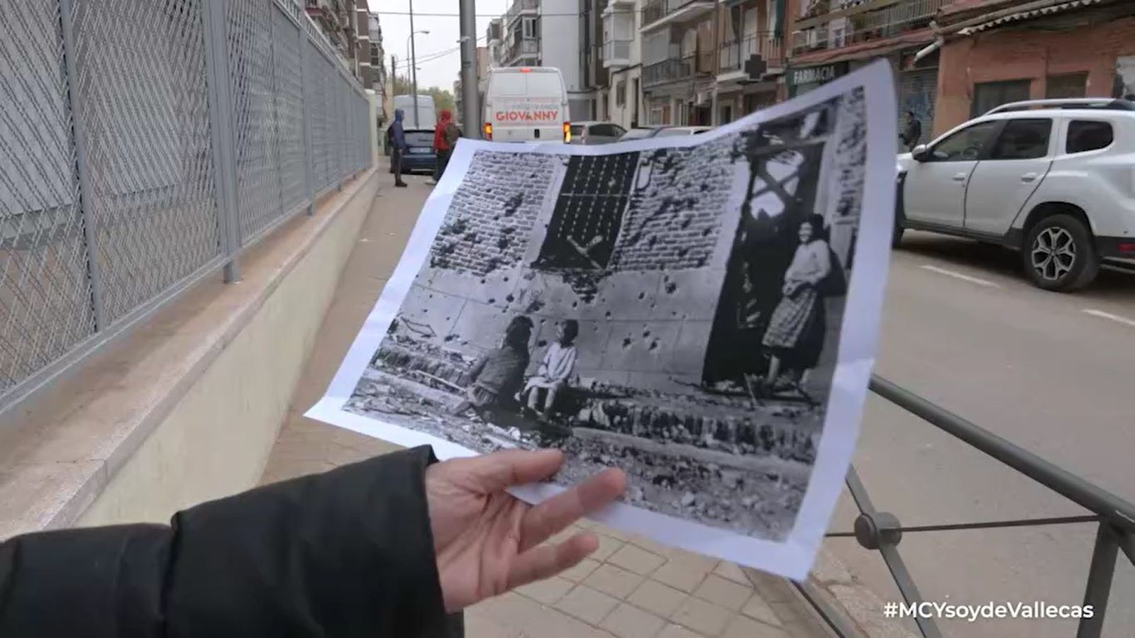 Entramos en la casa vallecana fotografíada por Robert Capa durante la Guerra Civil
