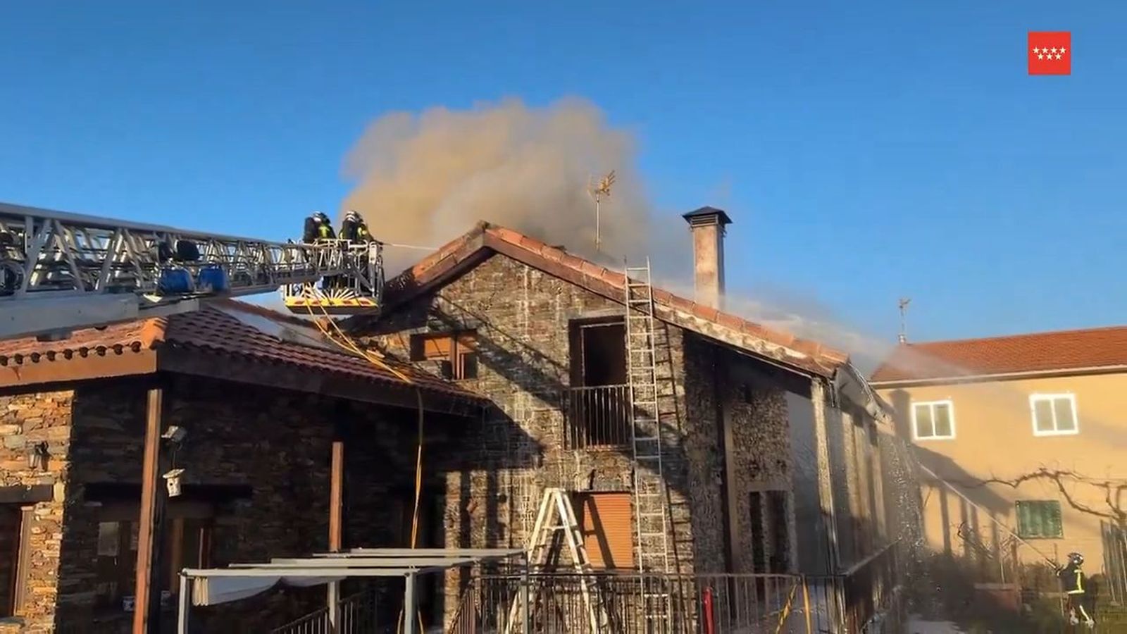 Incendio de un chalet en Patones