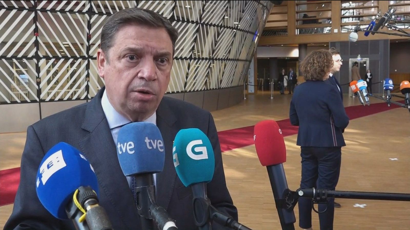 El campo demanda medidas urgentes mientras Planas habla de que "hay que tomar nota"
