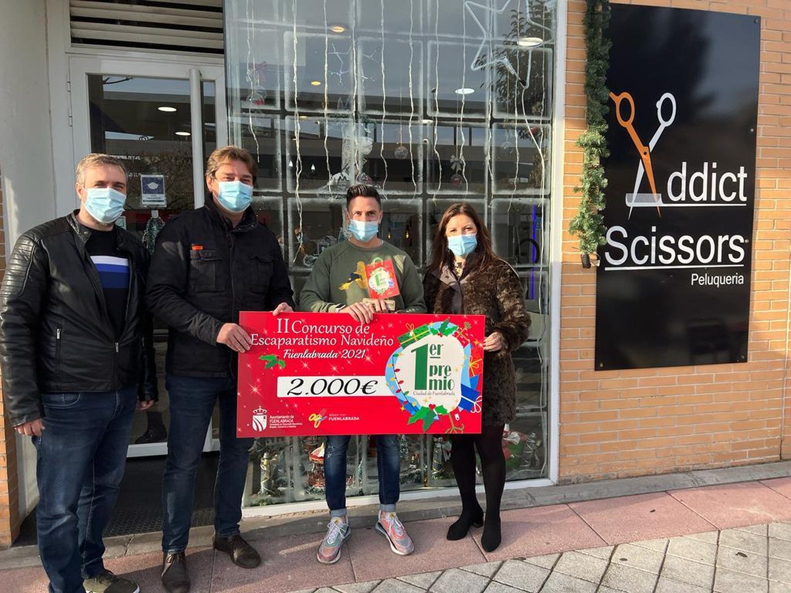 Premiados del II Concurso de Escaparatismo Navideño en Fuenlabrada