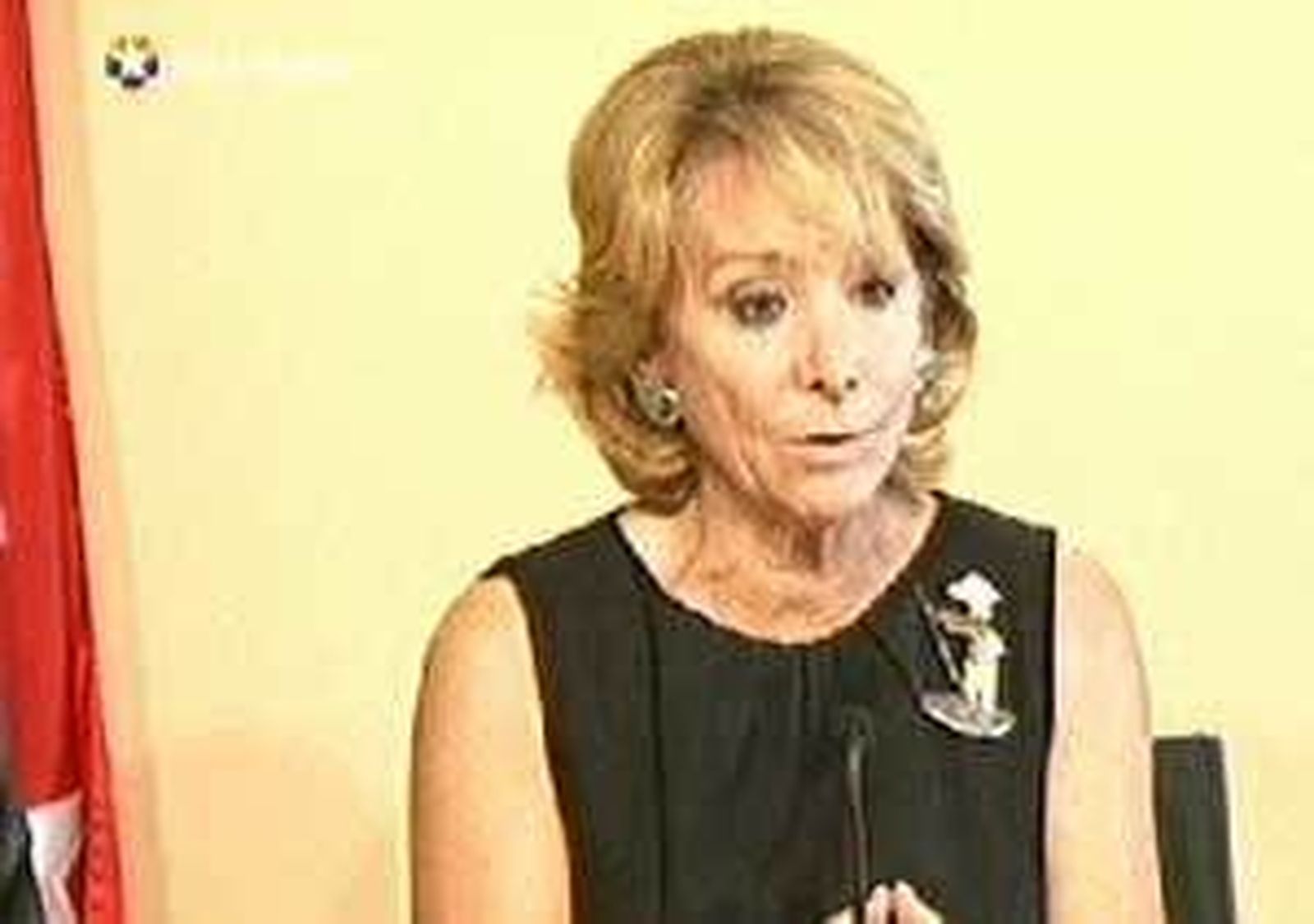 Aguirre niega haber realizado recortes pero ofrece diálogo para poner fin a la "huelga política"