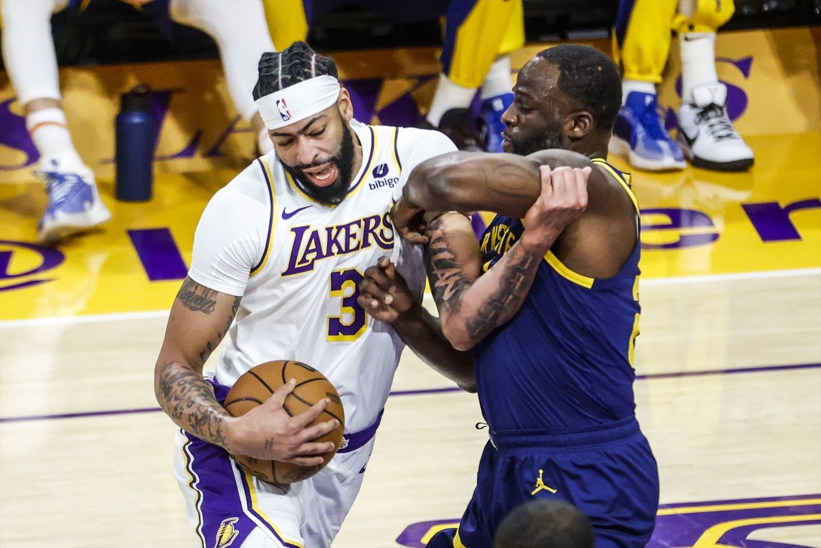 Lakers vs Warriors