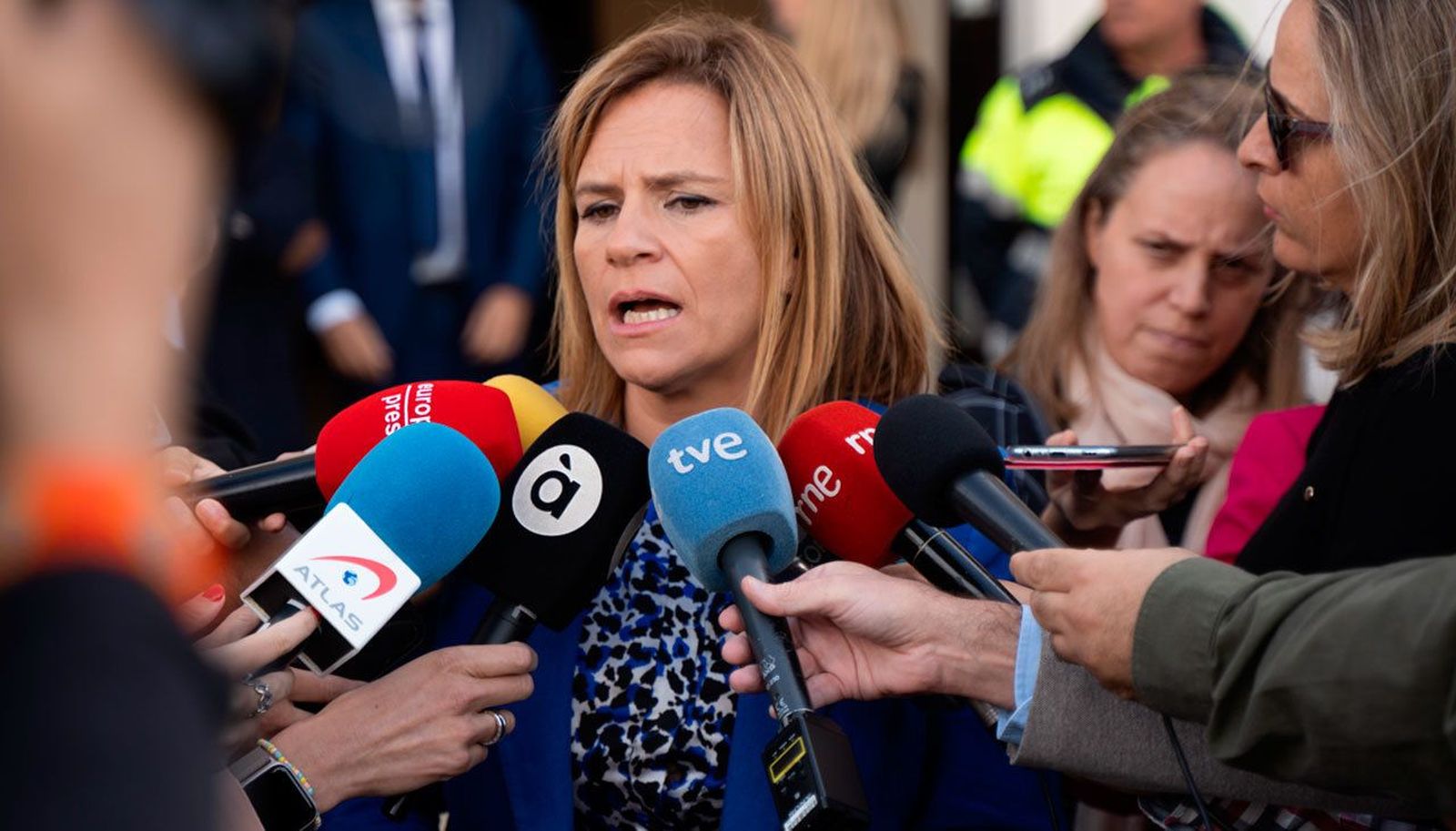 El PP pide la dimisión de Pilar Bernabé por "mentir" sobre su currículo