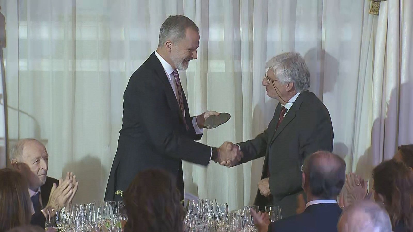 El periodista Fran Sevilla, Premio Francisco Cerecedo por cuatro décadas de trayectoria internacional