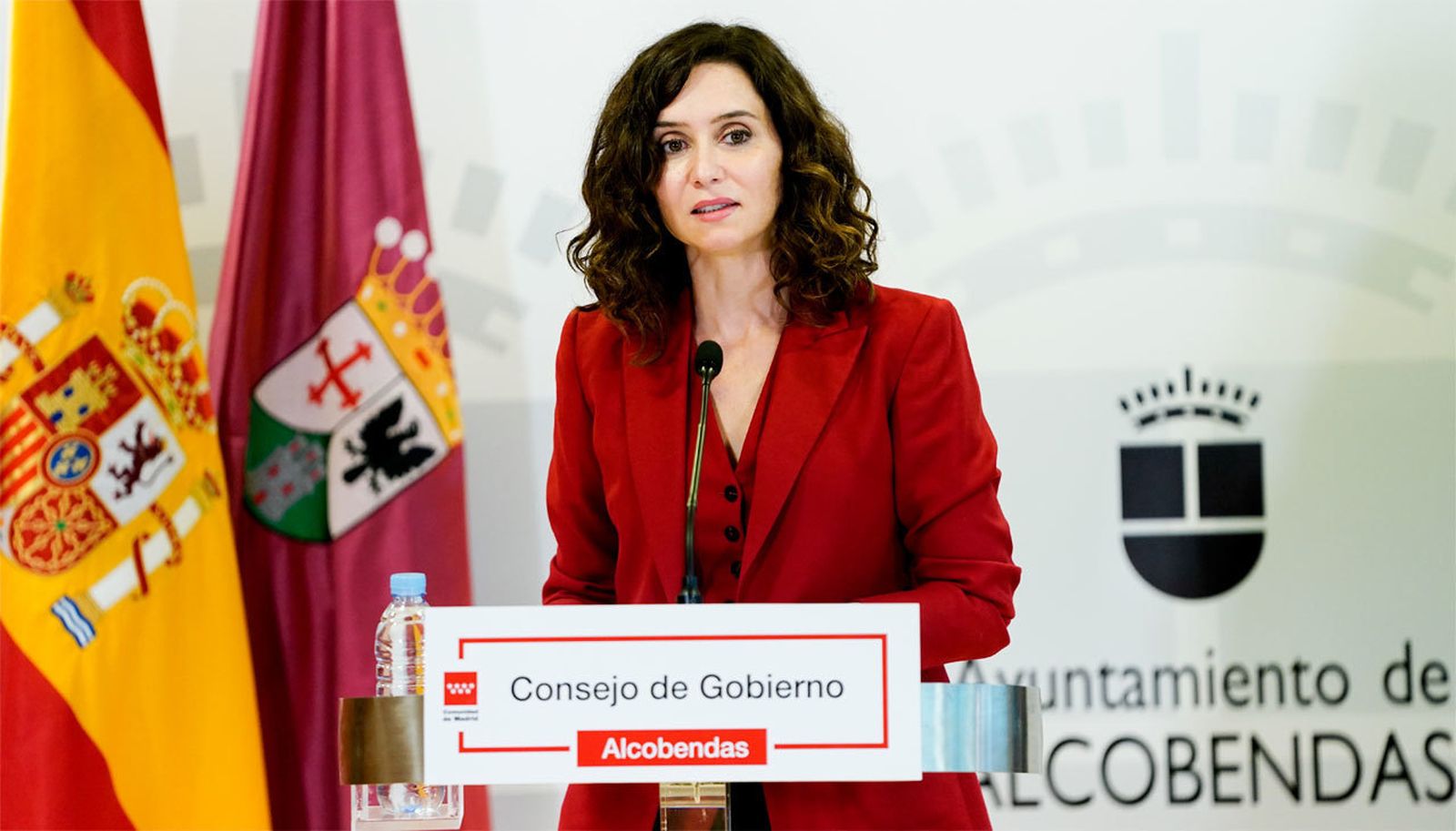 El nuevo impuesto de solidaridad de las grandes fortunas,  un nuevo ataque frontal de pedro sánchez a los madrileños