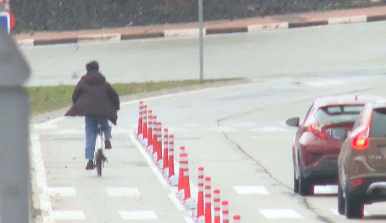 Este es el polémico carril bici de Rivas que divide a los vecinos