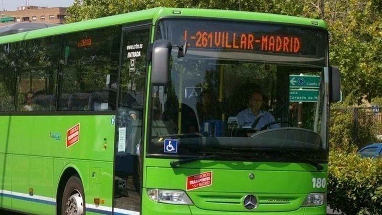 Línea 261, entre Villar del Olmo y Madrid