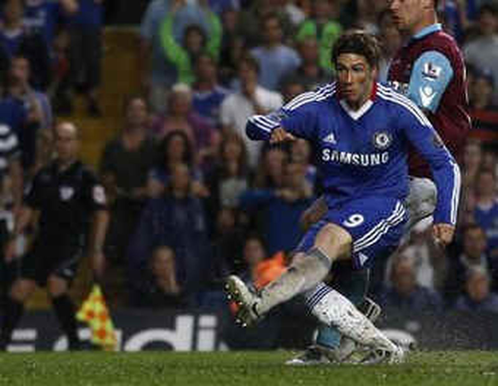 Fernando Torres se estrena con el Chelsea