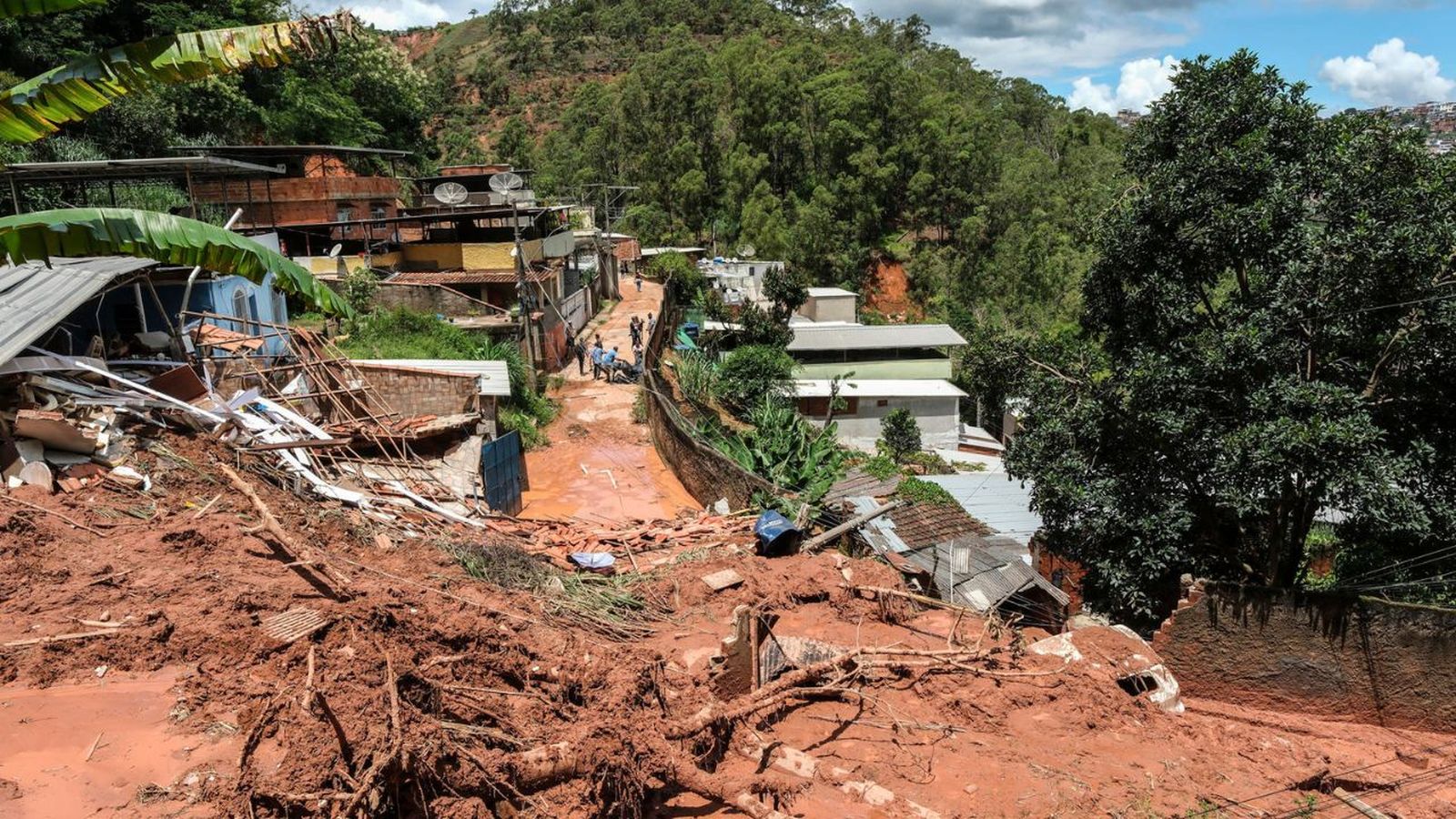 Al menos 30 muertos y decenas de desaparecidos por las lluvias en el sureste de Brasil