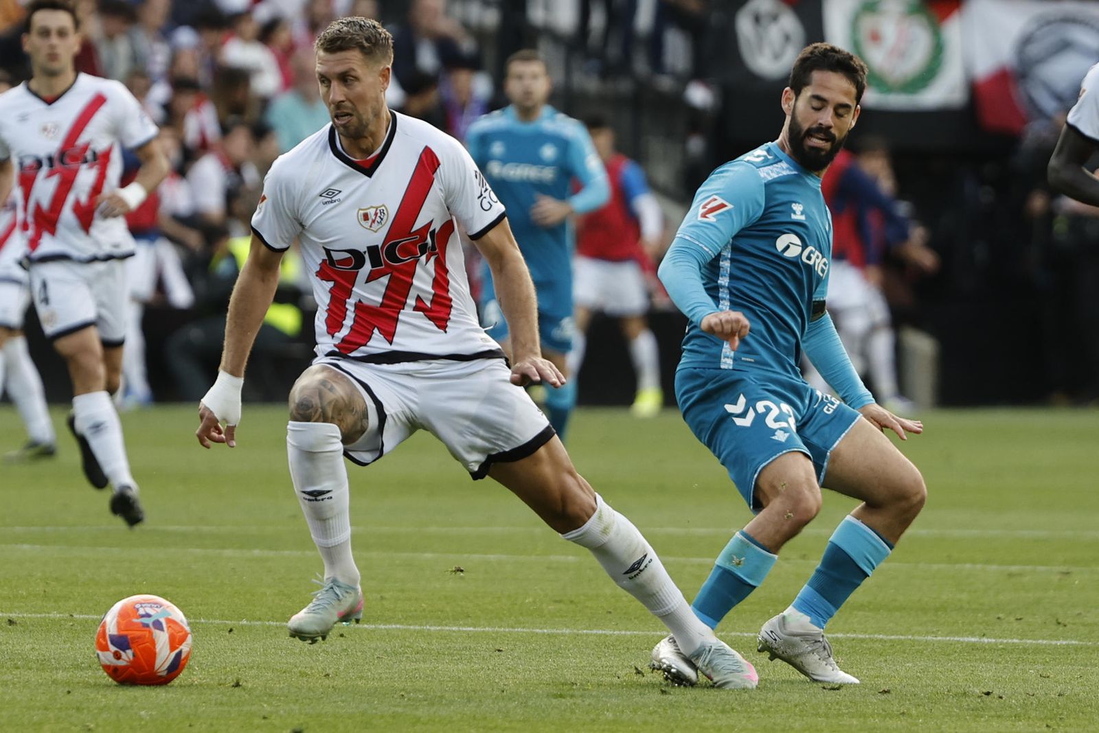 Lejeune e Isco