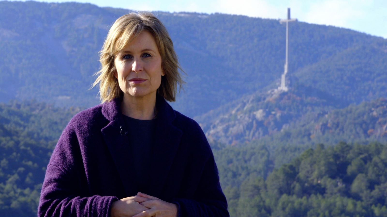María Rey, narradora del documental.