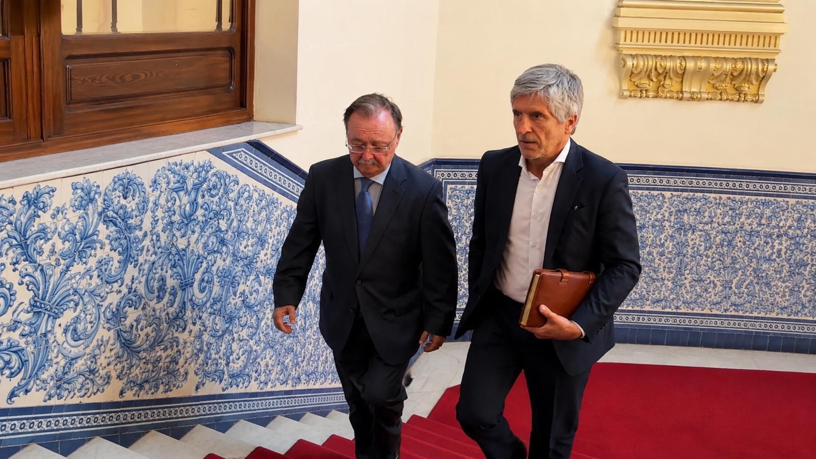 El Gobierno envía a 324 antidisturbios a Ceuta y Melilla ante otra posible entrada masiva de inmigrantes
