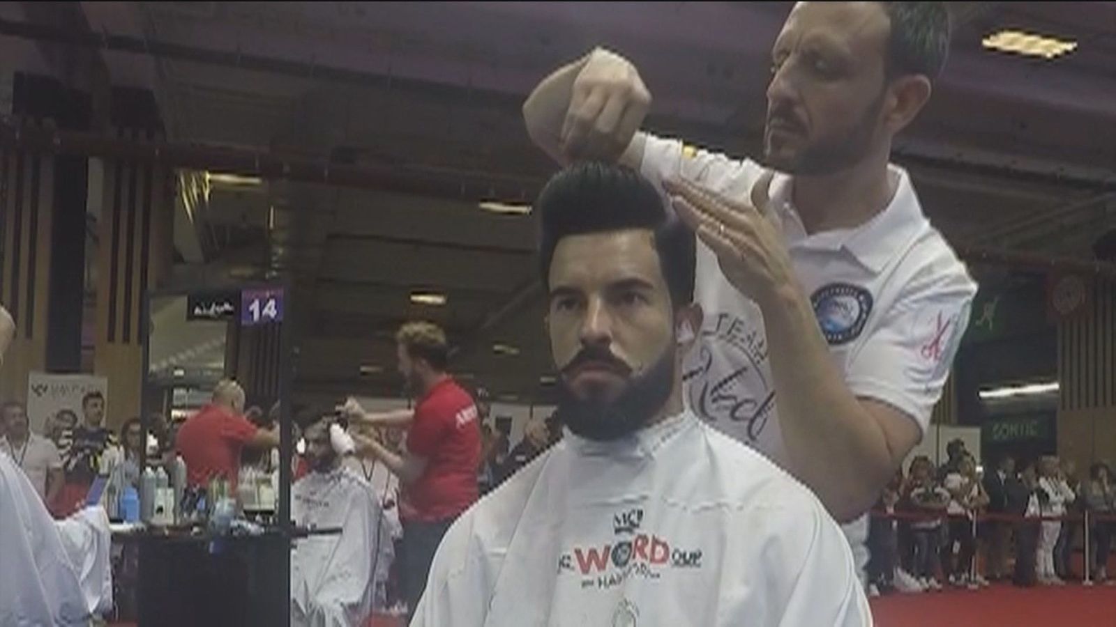 Paco Nogueras, el mejor peluquero de España, se presenta al Campeonato Mundial de Peluquería de Japón