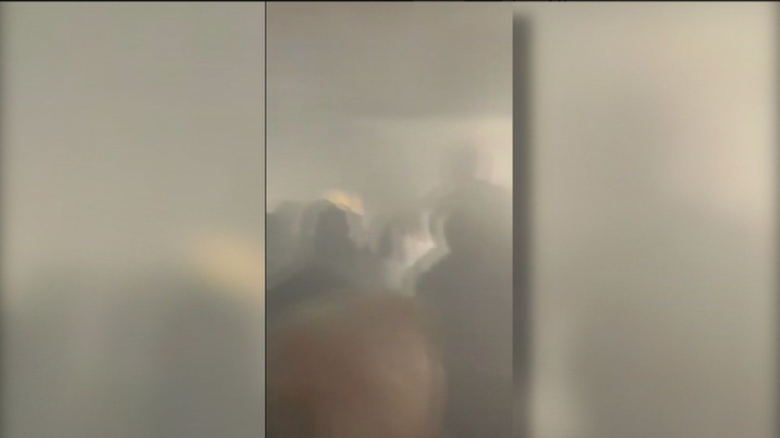 Los momentos de tensión en el aterrizaje de emergencia de un avión en Valencia