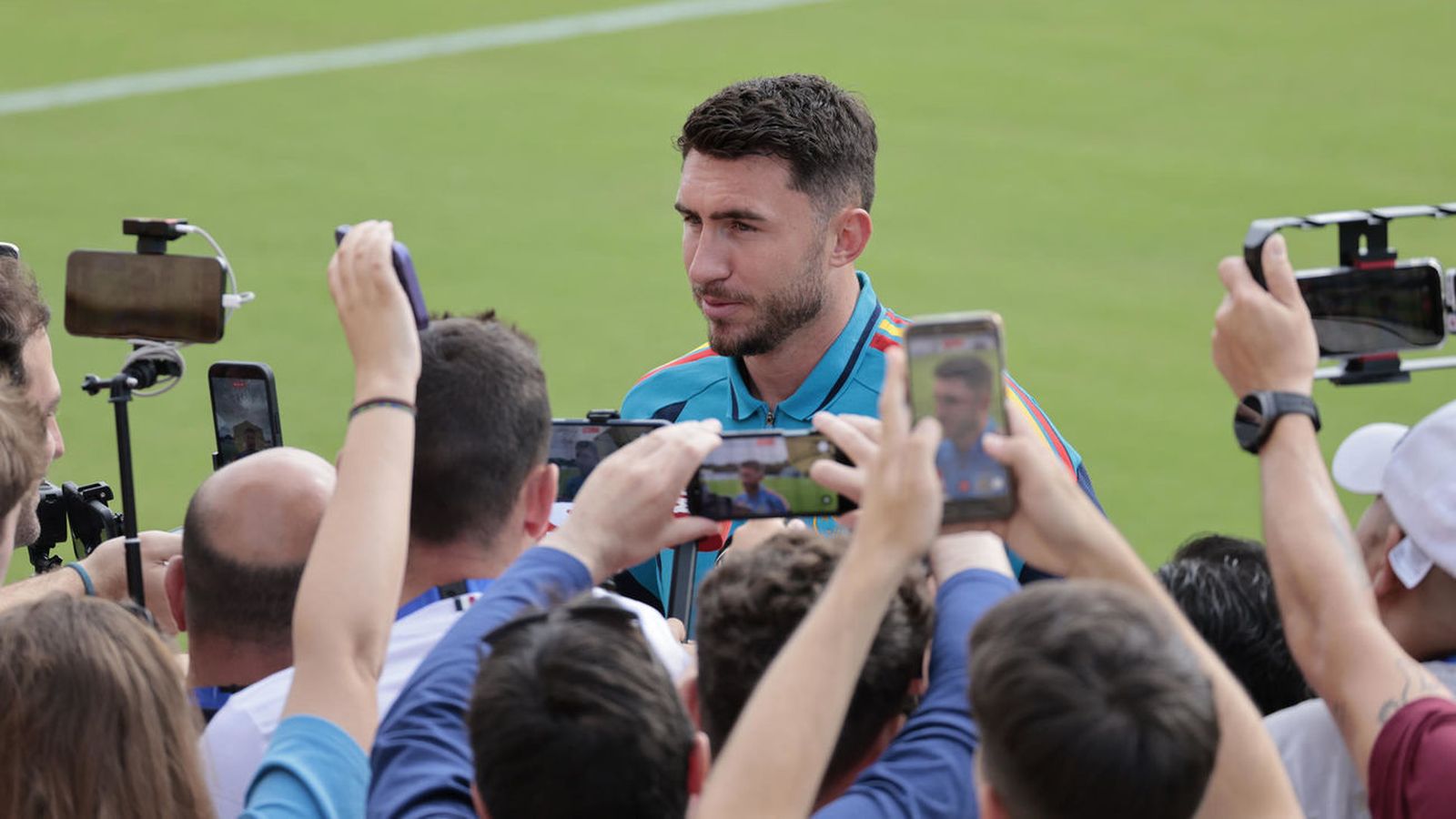 Laporte, sobre Arabia