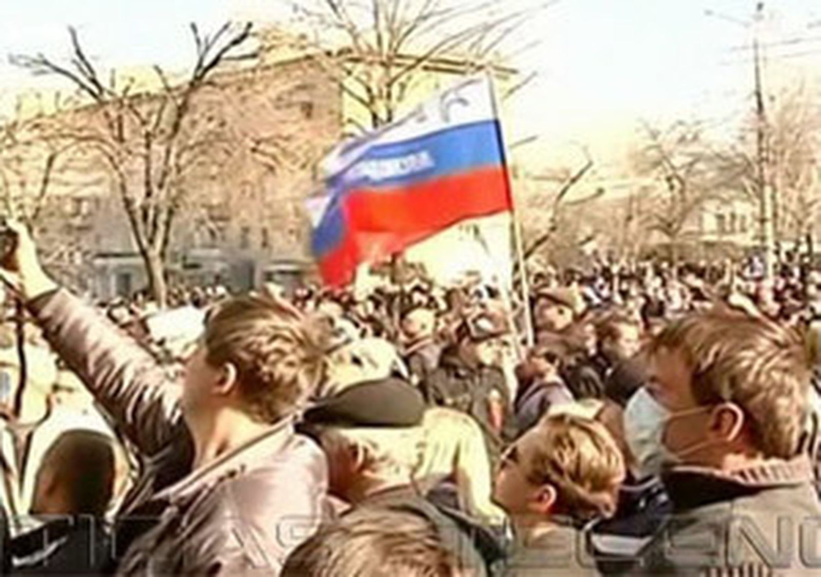 Los manifestantes prorrusos proclaman la independencia de Donetsk