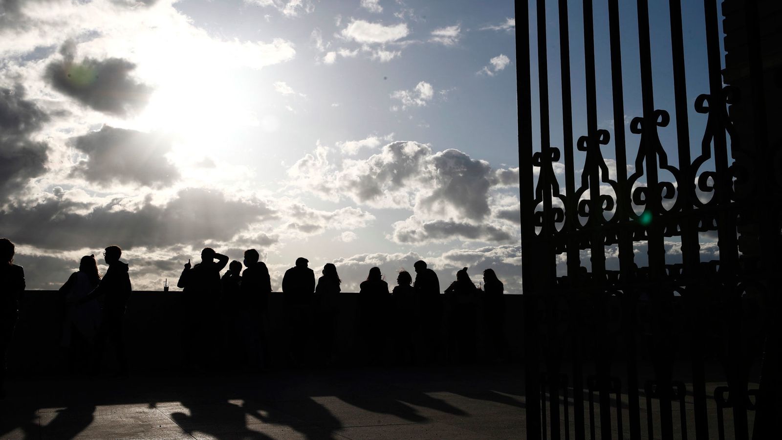 Mirador de la cornisa del Palacio Real