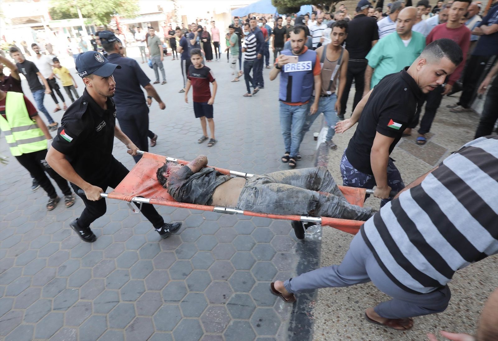 Israel acusa a Hamás de usar dos hospitales de Gaza para tapar "infraestructura terrorista"