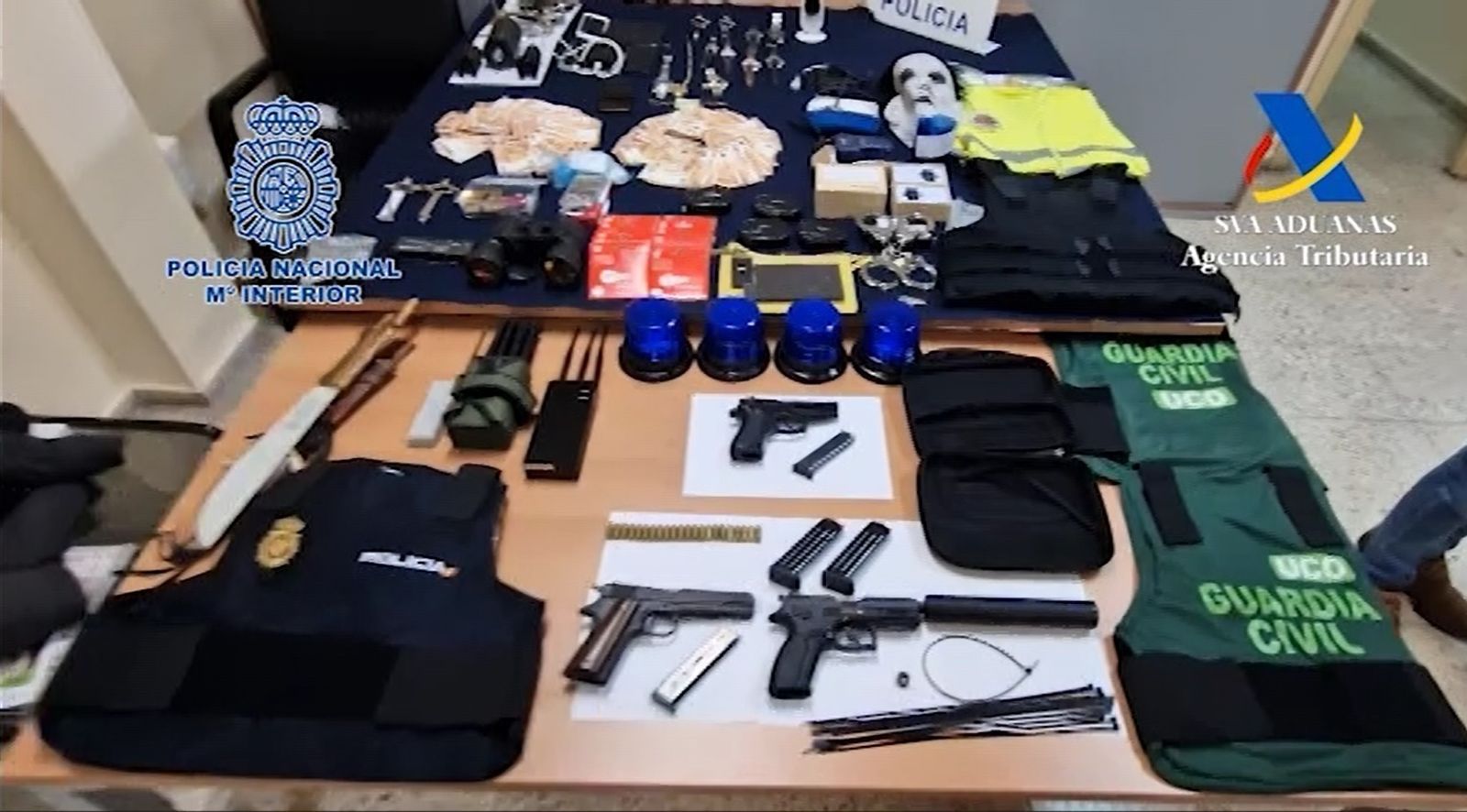 Policía Nacional y AEAT desarticulan un violento grupo especializado en robar en viviendas habitadas en Madrid