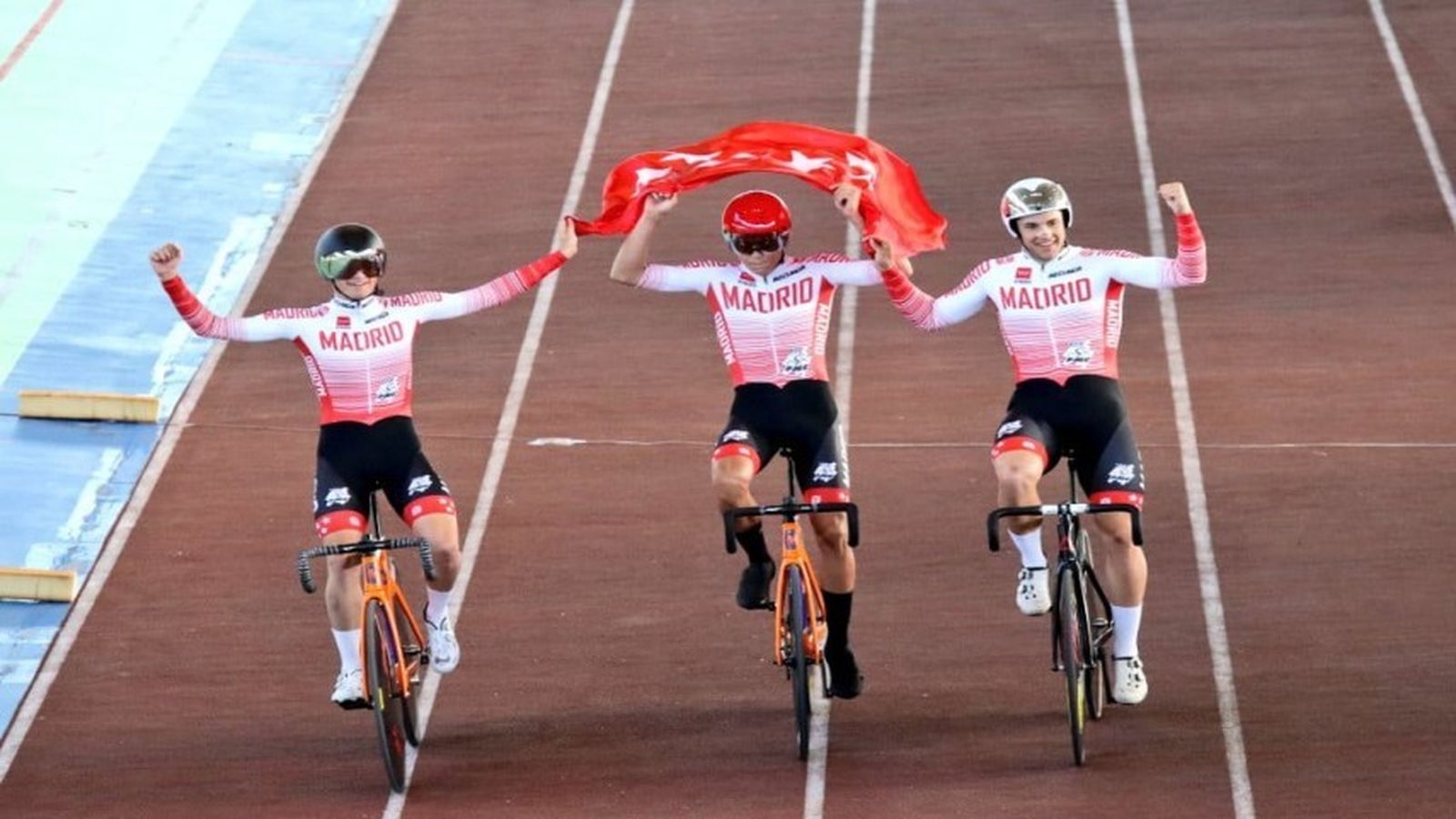 Ciclistas madrileños