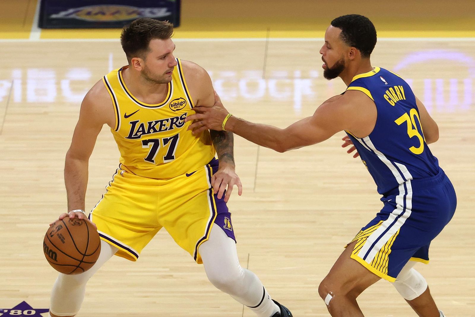 Luka Doncic y Curry